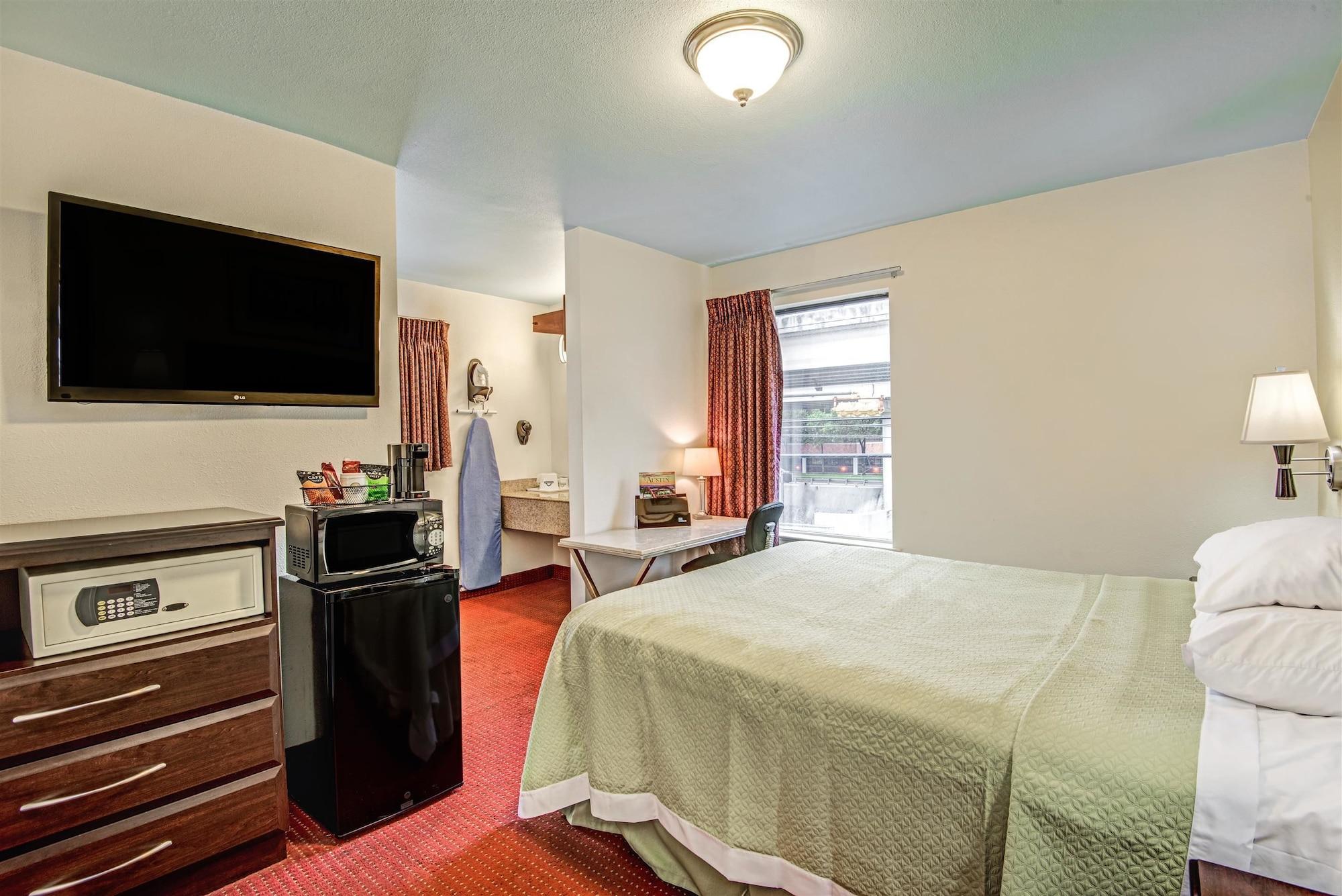 Hotel Days By Wyndham Austin/university/downtown 2*