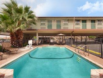 Days By Wyndham Austin/university/downtown 2*