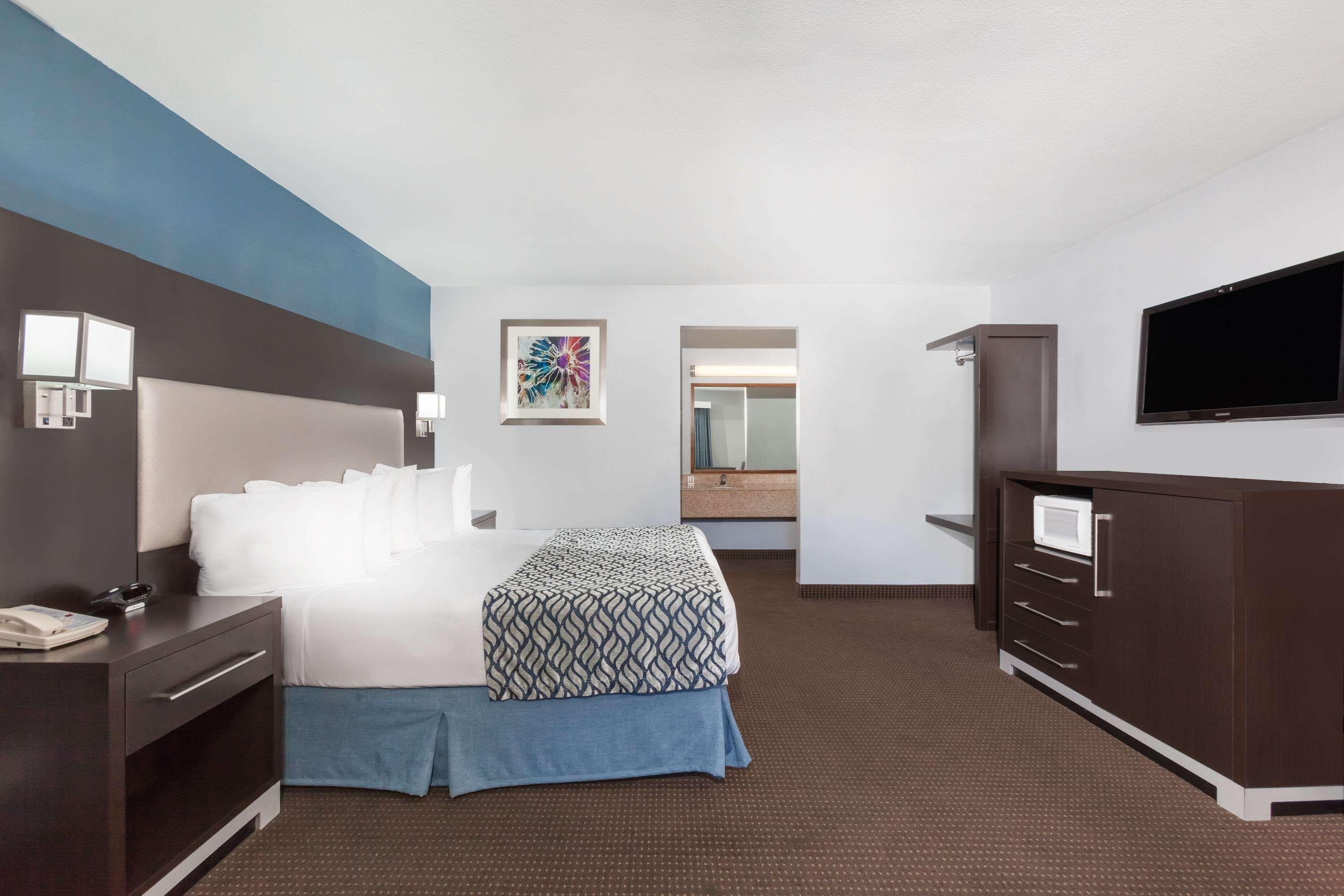 Days By Wyndham Austin/university/downtown 2*