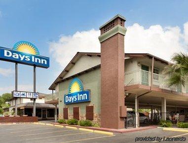 Hotel Days By Wyndham Austin/university/downtown
