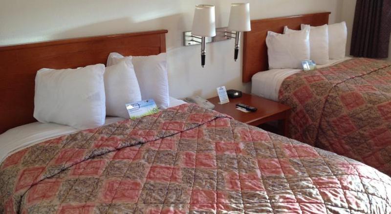 Days By Wyndham Austin/university/downtown Hotel